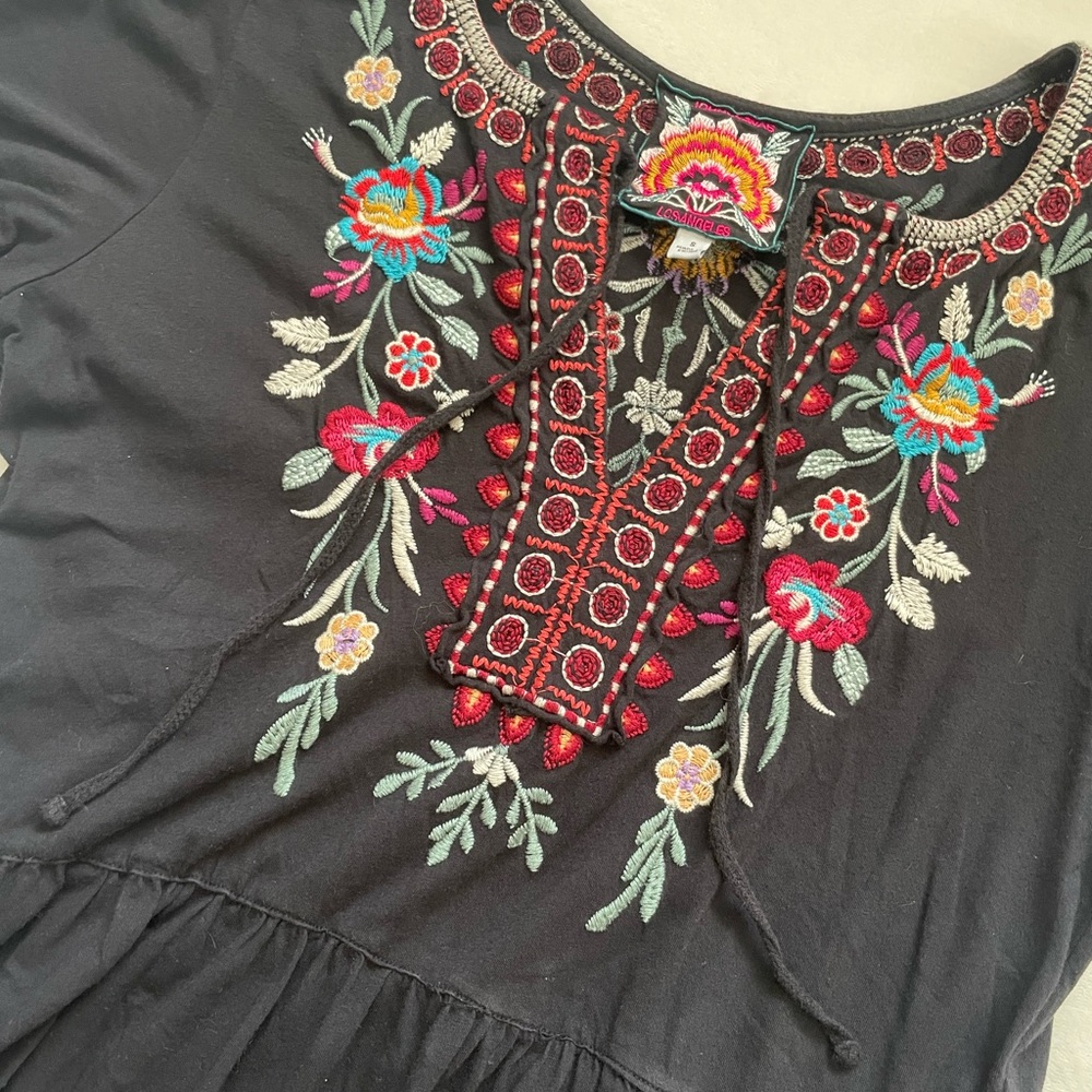 Johnny Was Los Angeles Cotton VNeck Tiered Vibrant‎ Embroidered Black Midi Dress